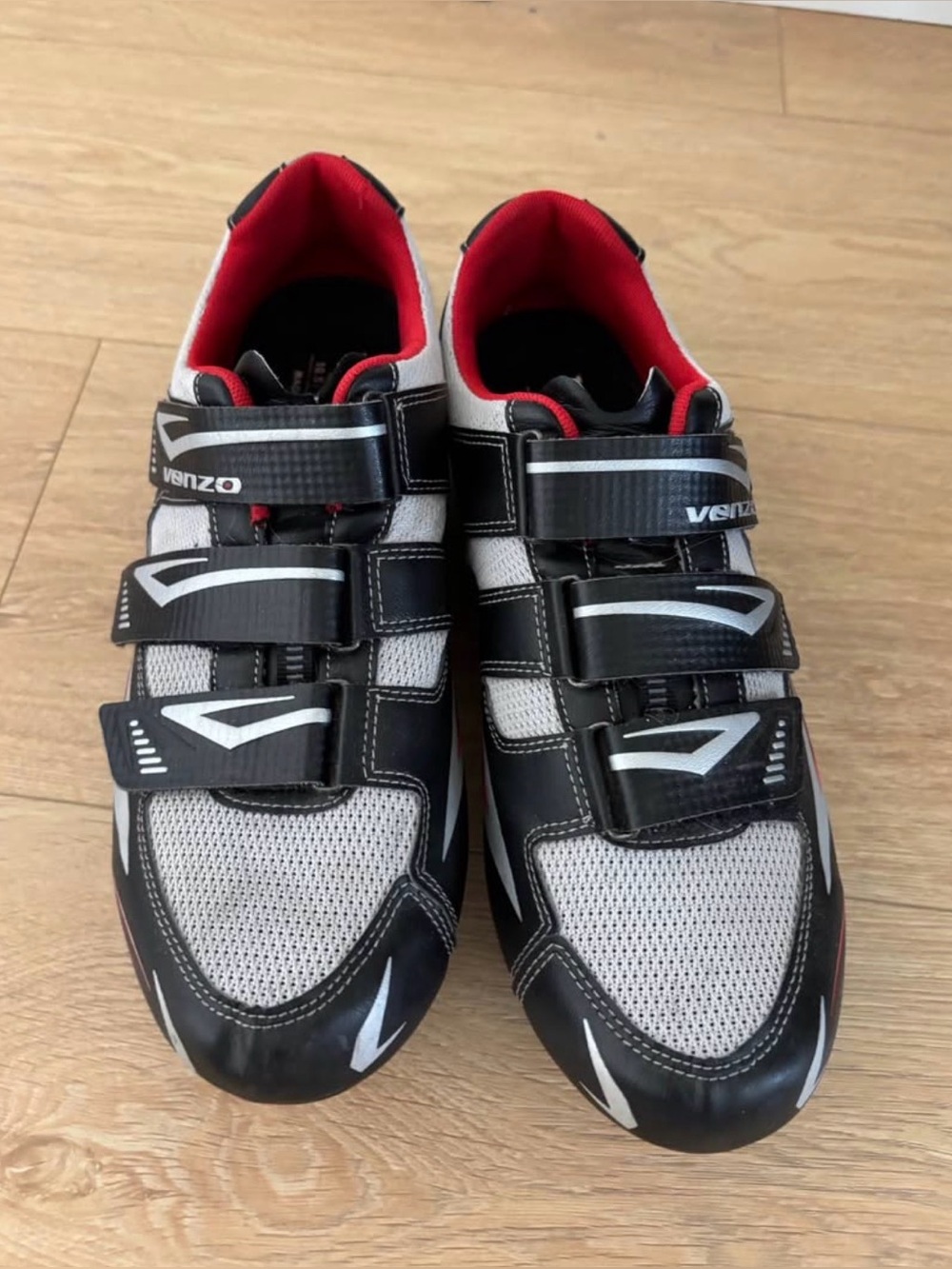 Venzo Cycling Shoes Men’s Size 10.5